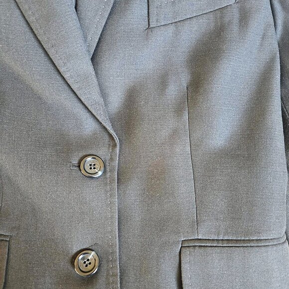 Anne Klein Gray Suit - Picture 5 of 7